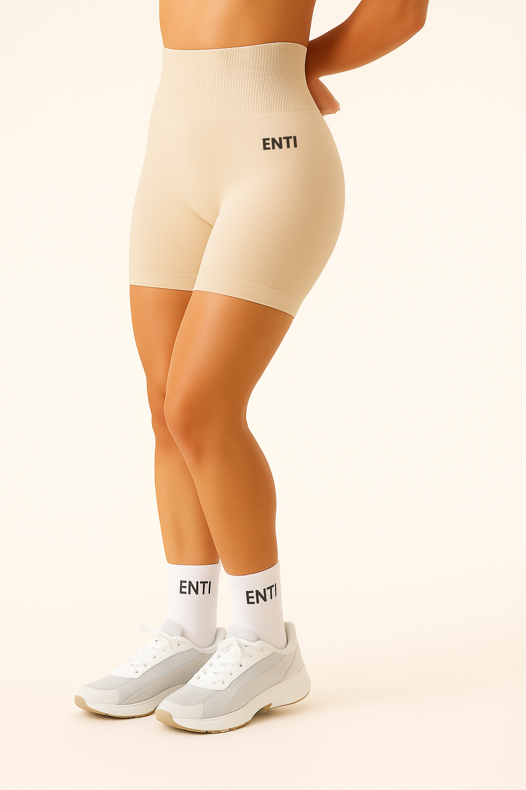 Dahlia Scrunch Shorts - Beige